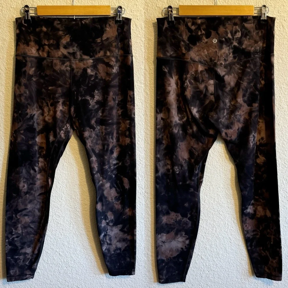 Lululemon Align Pant 28" Leggings
Diamond Dye Graphite Grey Pink Pastel 12 - Picture 2 of 8